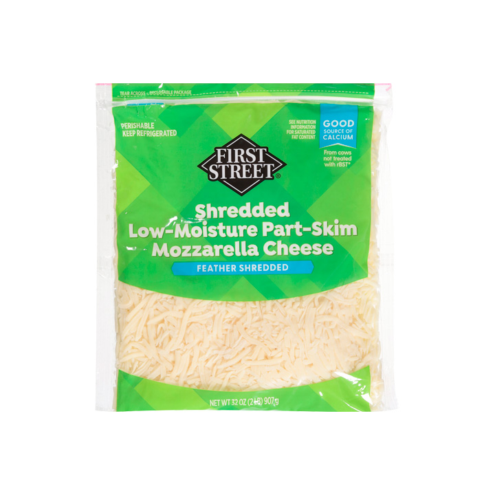 Queso mozzarella First Street (907 g)