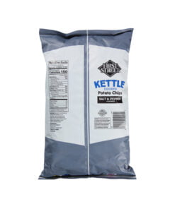 Alternative view of Papas botaneras sabor sal y pimienta Kettle First Street